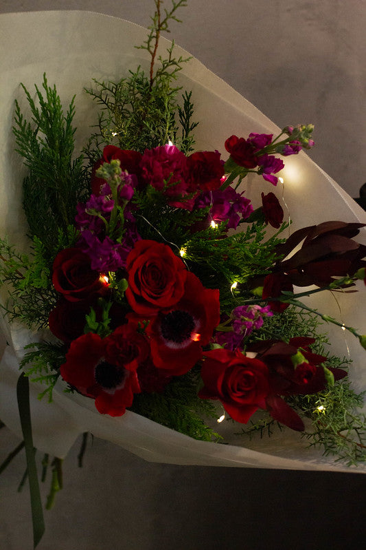 Classic Holiday Bouquet